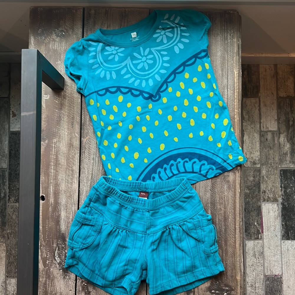 Tea Collection Blue Set Matching Shirt and Shorts Size 5-6T